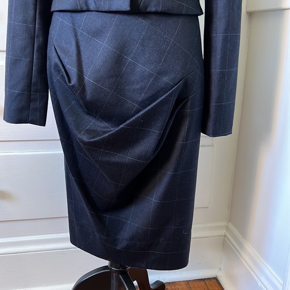 Allsaints spitalfields Heta Hunting Jacket and skirt suit in Navy plaid wool - Picture 8 of 10